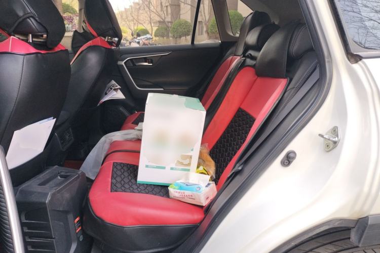 Used Toyota Wildlander 2021 2.0L CVT 4x4 Luxury Edition
