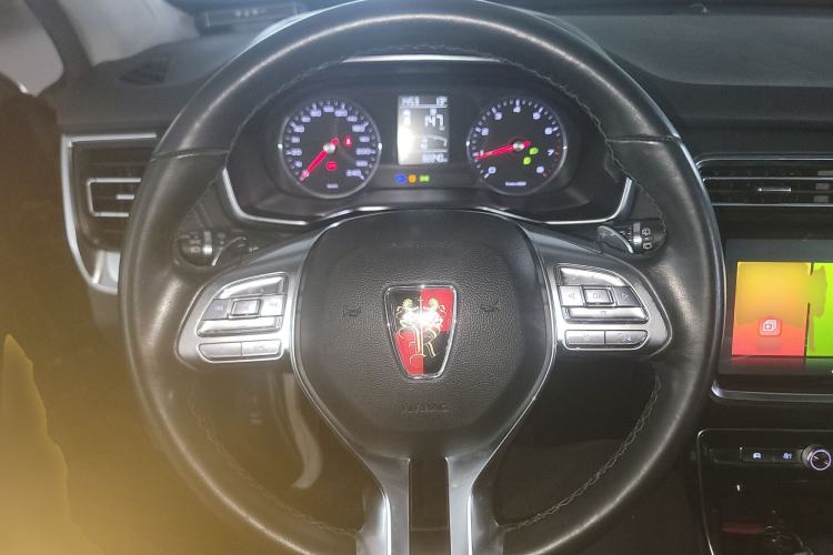 Used Roewe RX8 2018 30T Two-Wheel Drive Flagship Edition