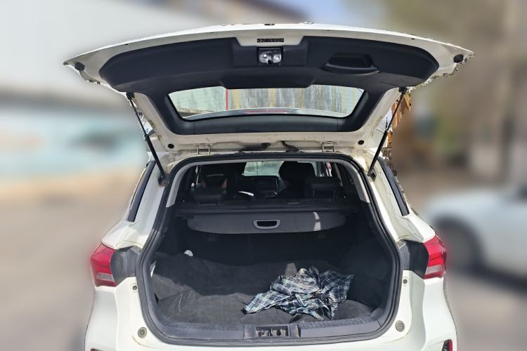 Used GAC Trumpchi GS4 2019 270T Manual Two-Wheel-Drive Elite Edition Trunk