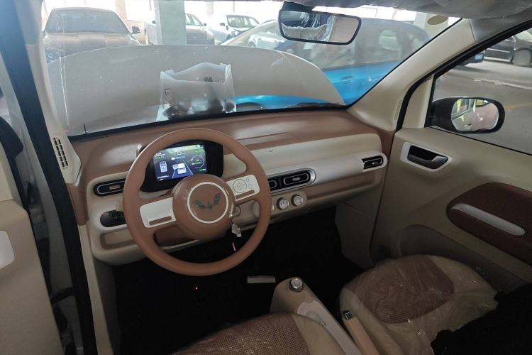 Used Wuling Hongguang MINIEV 2024 3rd Generation 215km Youth Edition
