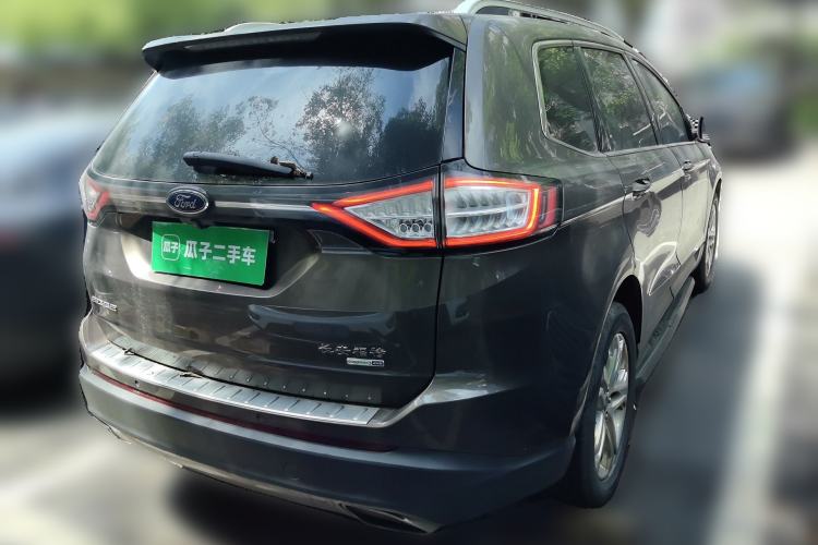 Used Ford Edge 2016 EcoBoost 245 Four-Wheel Drive Titanium Edition 7-Seater
