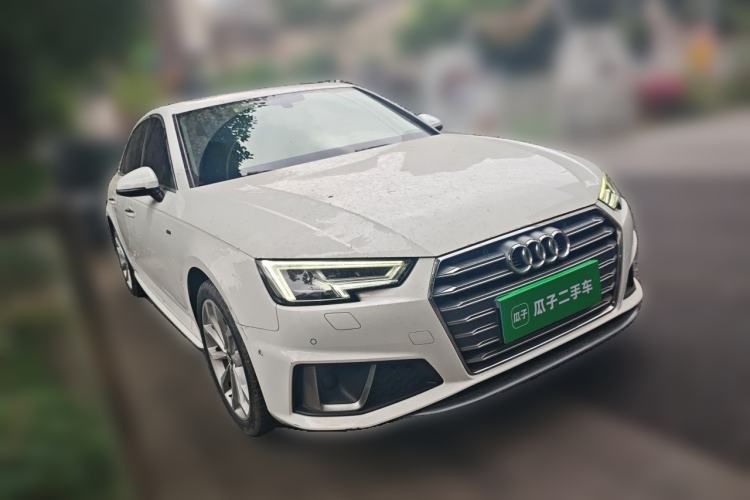 Used Audi A4L 2019 40 TFSI Fashion Edition China VI Emission Standard