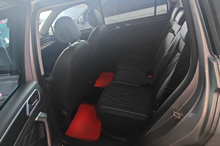 Used Volkswagen Tiguan L 2022 330TSI Automatic Two-Wheel Drive Smart Edition
