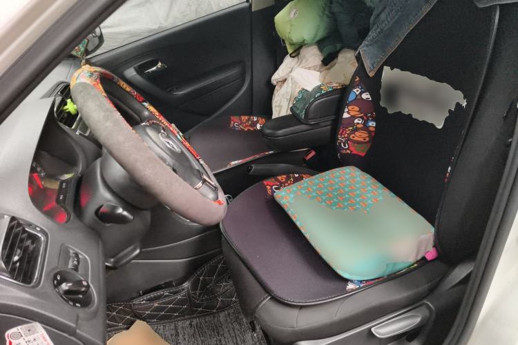 Used Volkswagen Polo 2013 1.6L Automatic Comfort Edition Left Front Seat