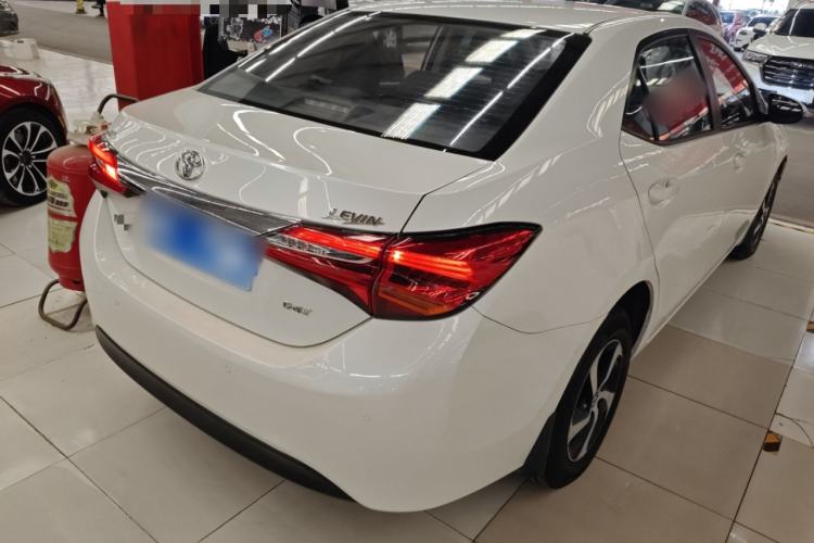 Used Toyota Levin 2017 Revised 185T CVT Elite Edition China V Standard Rear Right 45 Deg