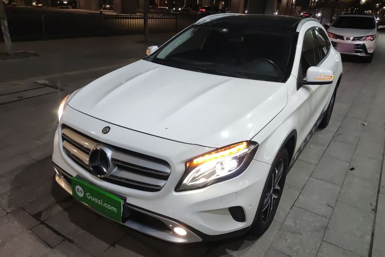 Used Mercedes-Benz GLA 2015 GLA 220 4MATIC Fashion Model