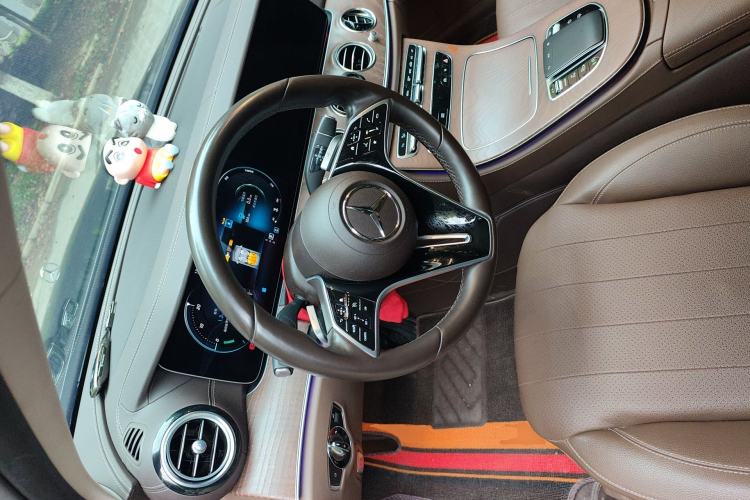 Used Mercedes-Benz E-Class 2023 E 300 L Prestige Edition Steering Wheel