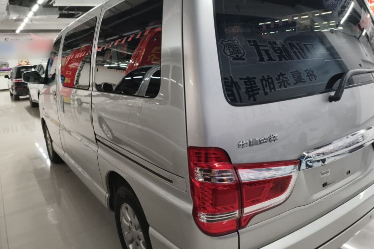 Used Jinbei Grace 2016 2.0L Classic Edition Luxury Short-Wheelbase 7-Seater
