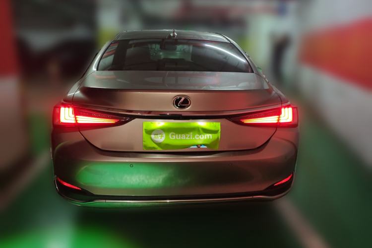 Used Lexus ES 2020 200 Excellence Edition