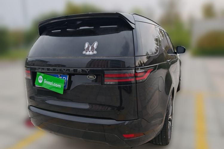 Used Land Rover Discovery 2024 360 PS Dynamic SE Rear Right 45 Deg