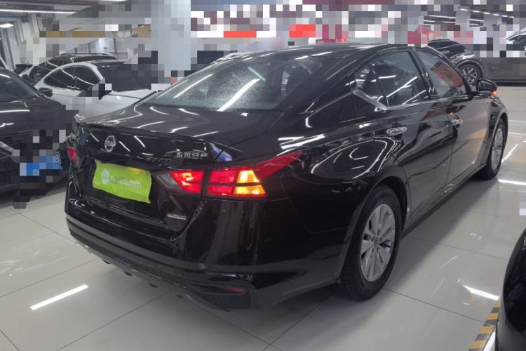 Used Nissan Teana 2021 2.0L XE Fashion Edition
