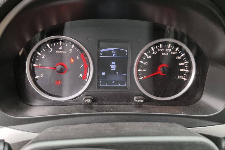 Used FORTHING SX6 2018 1.6L Manual Luxury Model
