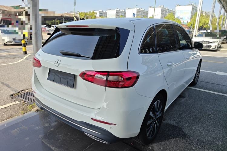 Used Mercedes-Benz B-Class 2022 B 180 Fashion Model
