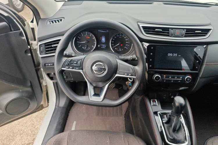 Used Nissan Qashqai 2019 2.0L CVT Smart Enjoyment Version Steering Wheel