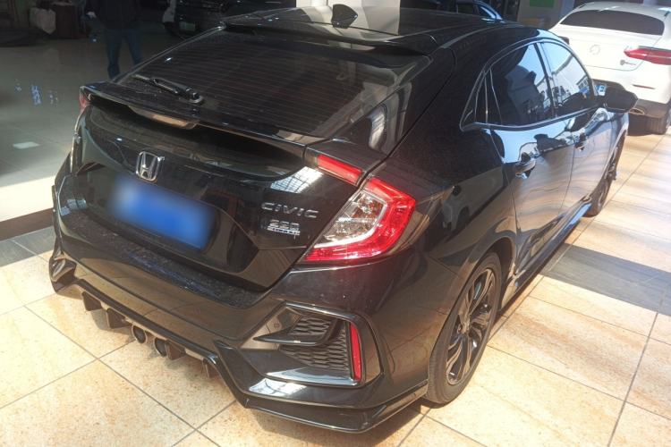 Used Honda Civic 2021 HATCHBACK 220TURBO CVT Trendy Cool Edition
