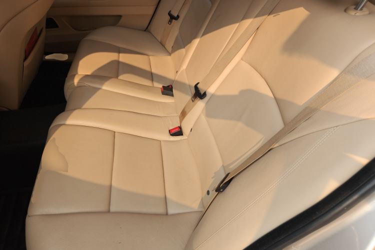 Used BMW 5 Series 2013 525Li Leading Model Left Rear Seat