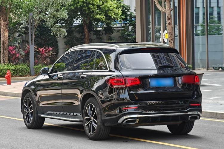 Used Mercedes-Benz GLC 2021 GLC 260 L 4MATIC Luxury Model Exterior 4