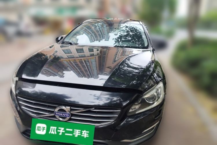 Used Volvo V60 2014 T5 Zhiya Edition

