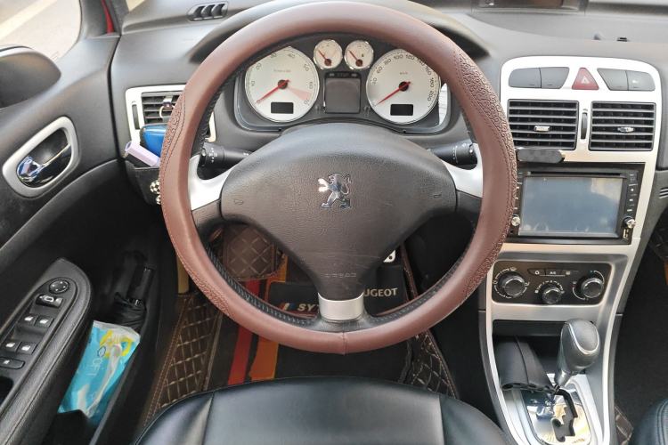 Used Peugeot 307 2013 1.6L Automatic CROSS Steering Wheel