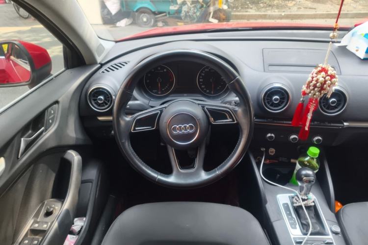 Used Audi A3 2017 Limousine 35 TFSI Ambition Edition
