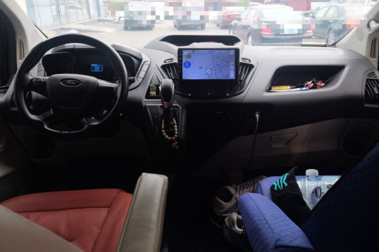 Used Ford Transit 2019 2.0T Gasoline Automatic Business & Travel Short Wheelbase Low-Roof 7-Seater China VI Standard Center Console