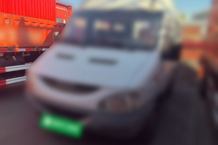 Used Iveco Turin 2009 2.5T-A32 Base Version