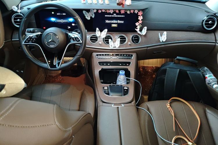 Used Mercedes-Benz E-Class New Energy 2022 Restyled E 350 e L Plug-in Hybrid Sedan
