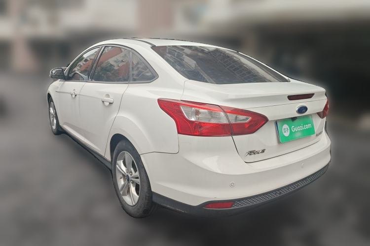 Used Ford Focus 2012 Sedan 1.6L Automatic Fashion Edition