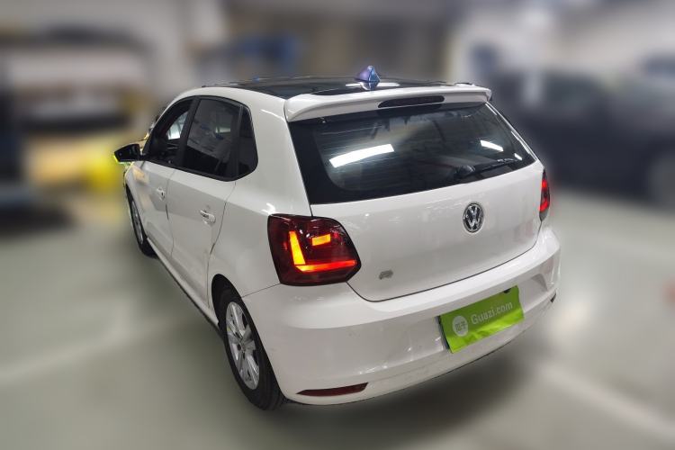 Used Volkswagen Polo 2016 1.4L Manual Fashion Model