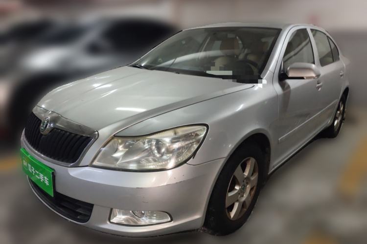 Used Skoda Octavia 2012 1.6L Manual Eado Edition