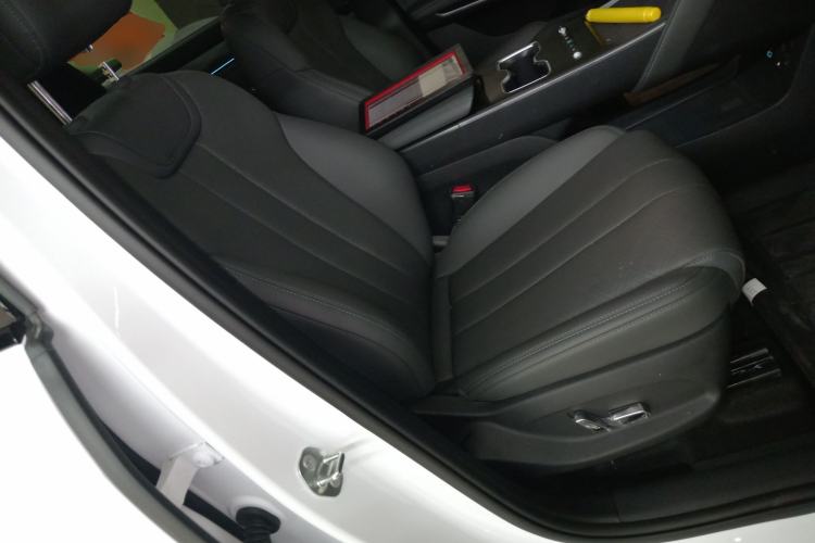 Used BYD Song L DM-i 2026 Model 200KM Superior Version
