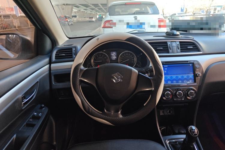 Used Suzuki Alivio 2015 1.6L Manual Comfort Model Steering Wheel
