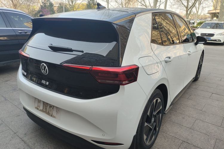 Used Volkswagen ID.3 2024 Outstanding Edition

