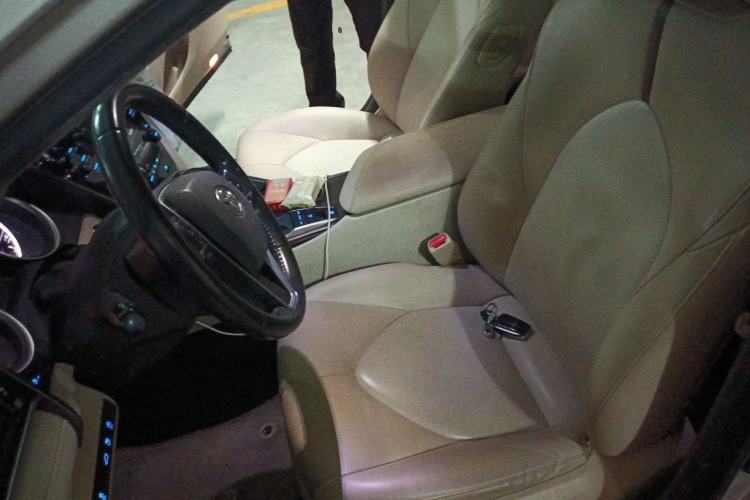 Used Toyota Camry 2018 2.5G Luxury Edition
