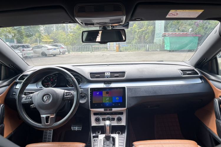 Used Volkswagen FAW-Volkswagen CC 2015 1.8TSI Luxury Model
