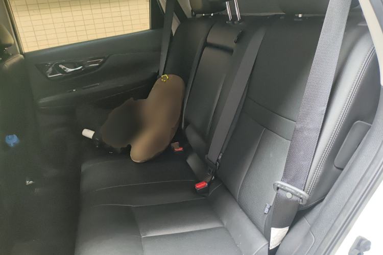 Used Nissan X-Trail 2023 Classic 2.0L Two-Wheel Drive Smart Connect Premium Edition Left Rear Seat