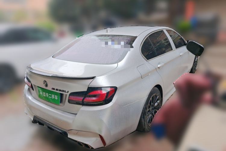 Used BMW 5 Series 2013 520Li Elegant Edition Rear Right 45 Deg