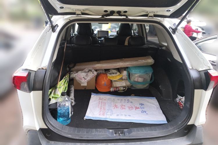 Used Toyota RAV4 2021 Revised Version Dual-Motor Hybrid 2.5L E-CVT Two-Wheel Drive Elite Edition
