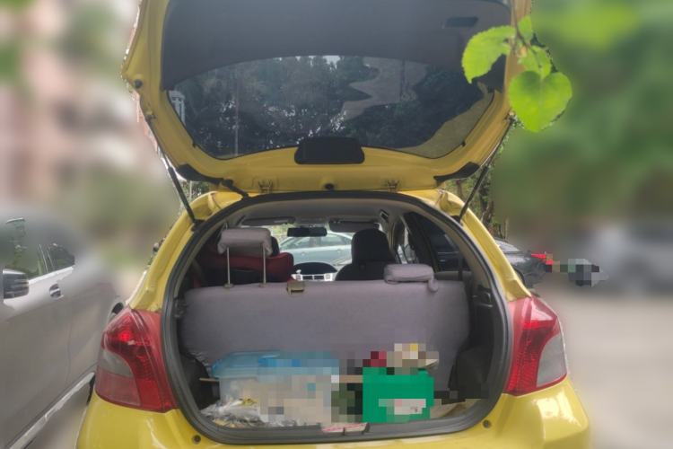 Used Toyota Yaris 2011 1.6E Automatic Charm Edition Trunk