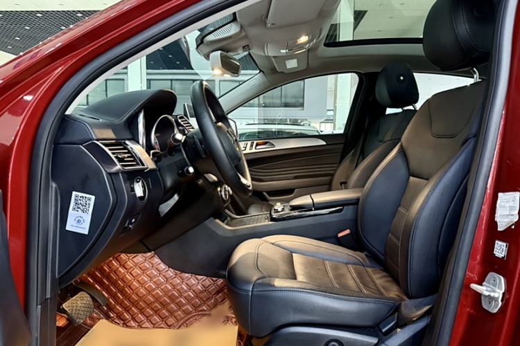 Used Mercedes-Benz GLE Coupe 2015 GLE 320 4MATIC Coupe SUV
