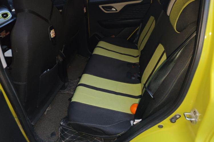 Used SOL E10X 2021 302 km Range Fashion Edition 31.4 kWh Left Rear Seat