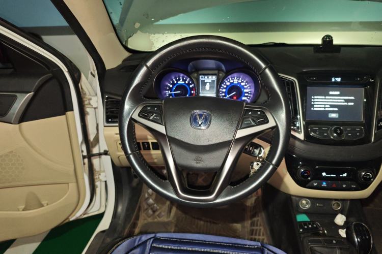 Used CHANGAN Eado 2016 1.6L Manual Fashion Edition Steering Wheel