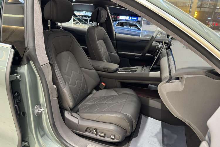 Used Nio ET7 2023 100kWh Signature Edition