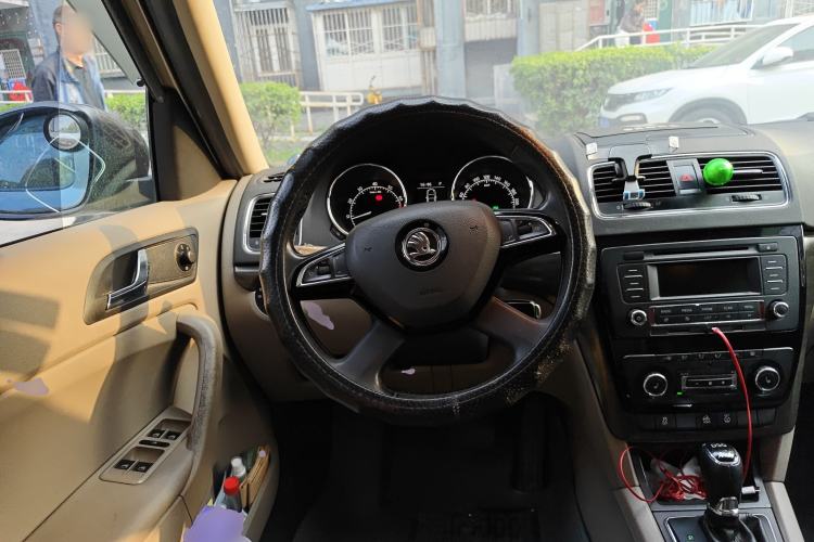 Used Skoda Yeti 2014 1.8TSI DSG All-Wheel Drive Edition
