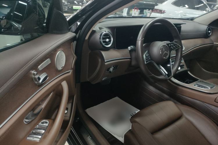 Used Mercedes-Benz E-Class 2022 Updated E 300 L Luxury Edition
