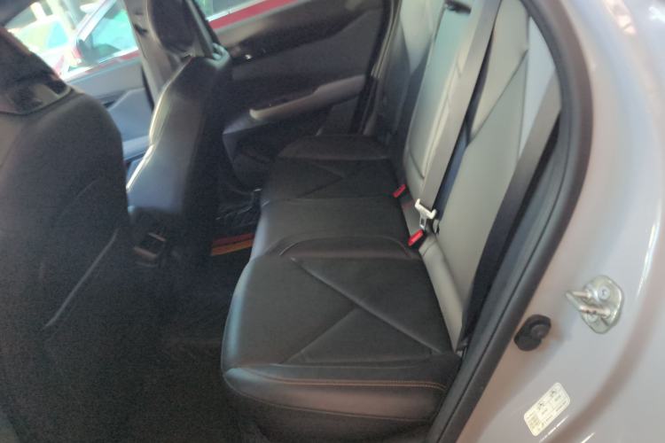 Used Changan UNI-V 2022 1.5T Prestige Version
