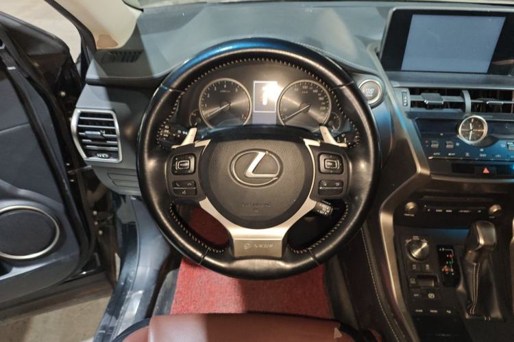 Used Lexus NX 2017 200 Front-Wheel-Drive X-Trail SE Edition
