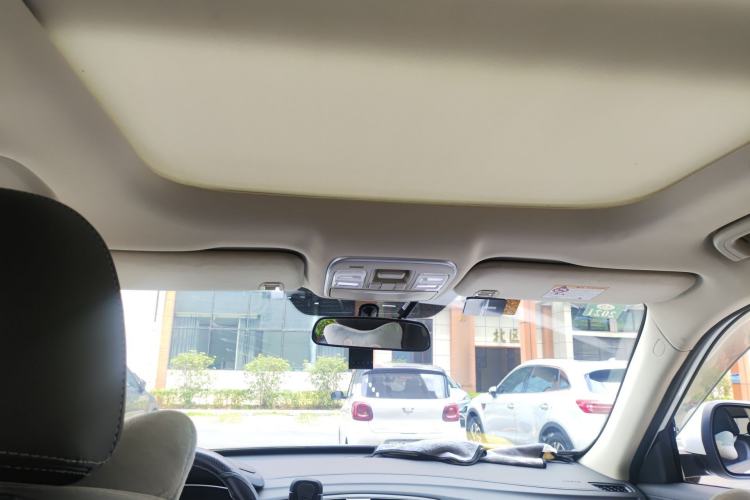 Used Geely Auto Emgrand X7 Sport 2020 1.8TD DCT Two-Wheel Drive Smart Connect 4G-Enabled Version Headliner