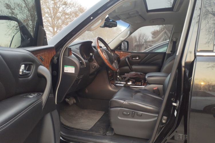 Used Infiniti QX80 2016 5.6L 4WD Driver Seat
