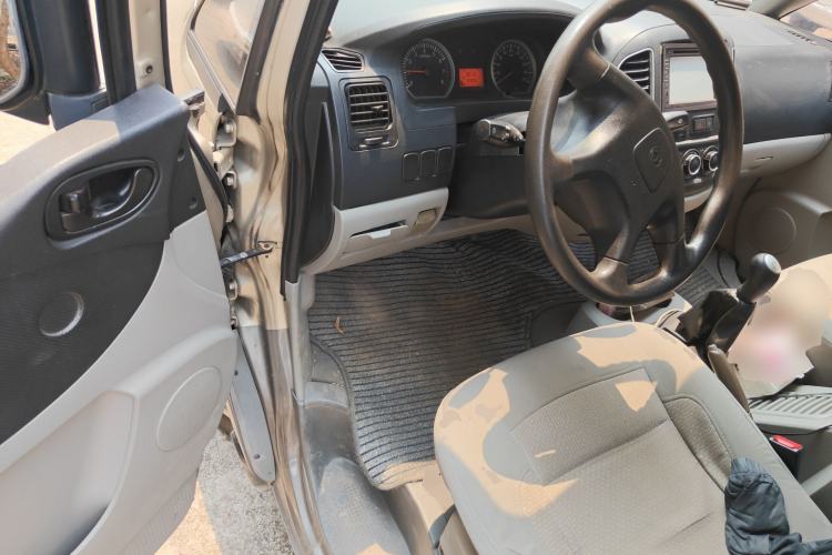 Used FORTHING Lingzhi 2014 V3 1.5L 7-Seater Standard Model II Driver Seat